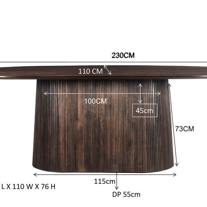 Salvator Eettafel Walnut 230Cm