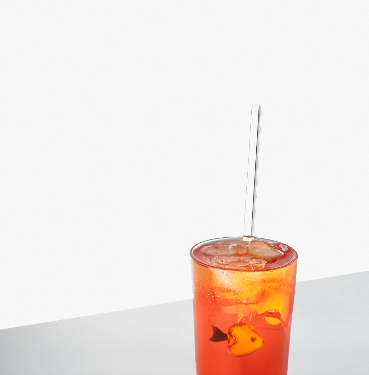 Ichendorf Milano 2 drinkrietjes lilac en groen met visdesign + borstel