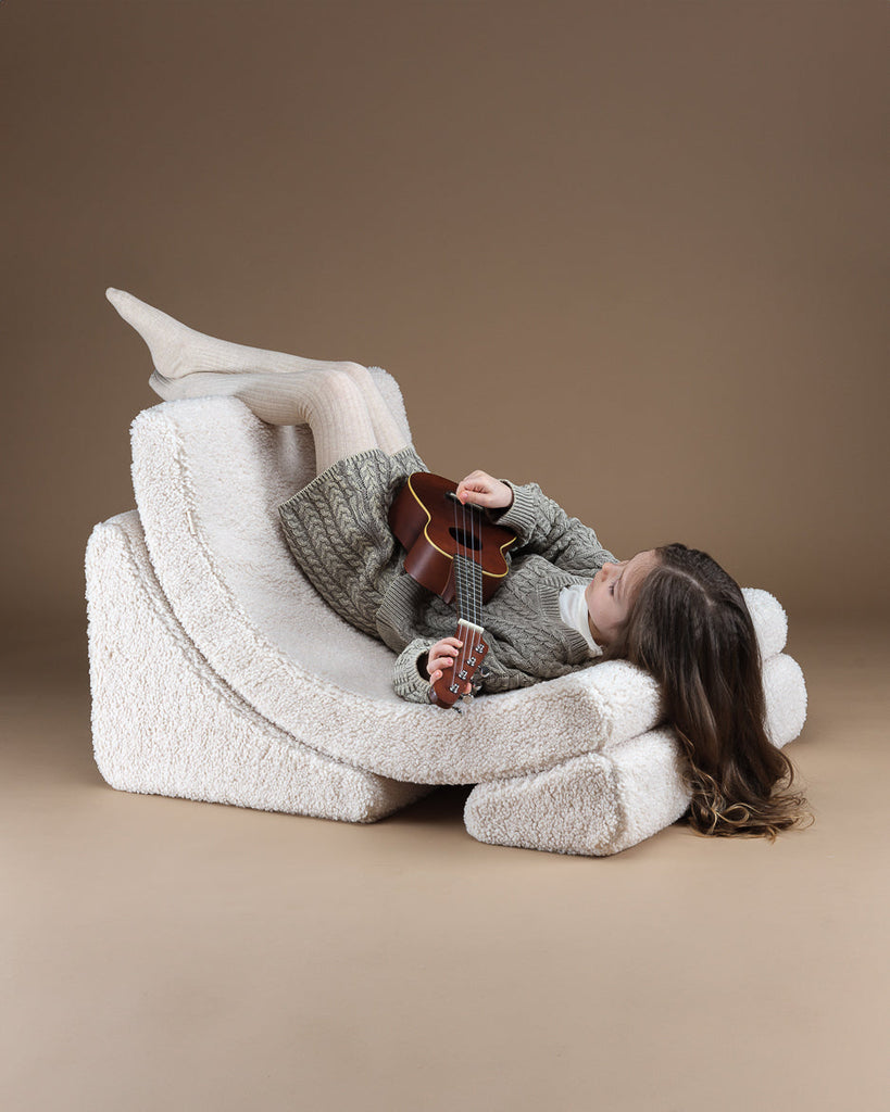 Cream White Moon Chair