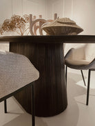 Salvator Eettafel Walnut 230Cm